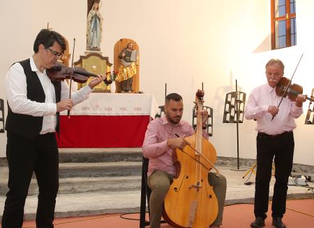 Podpis namere za digitalizacijo arhiva ljudskih pesmi Notranjske 32 FOTO LJUBO VUKELIČ